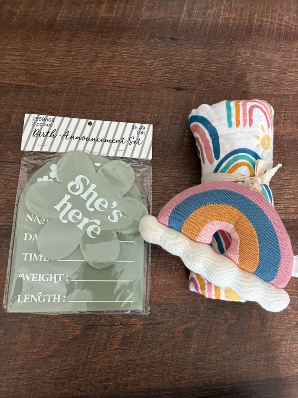 🟢Kids Rainbow Plush Rattle Toy in Multi-Color